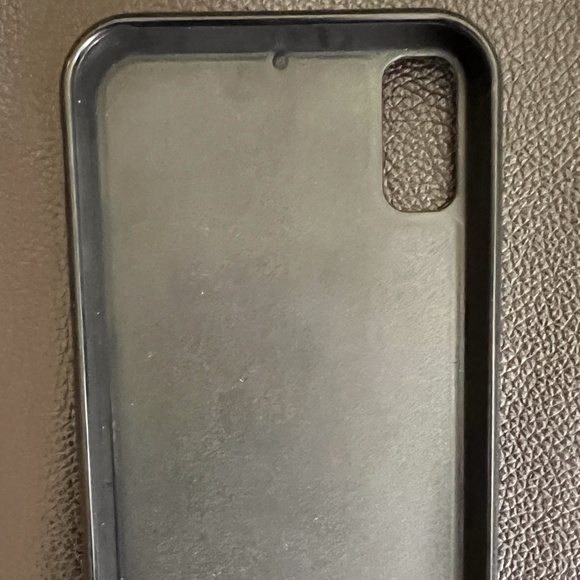 Tree of Life - iPhone XR - Picture 2 of 2